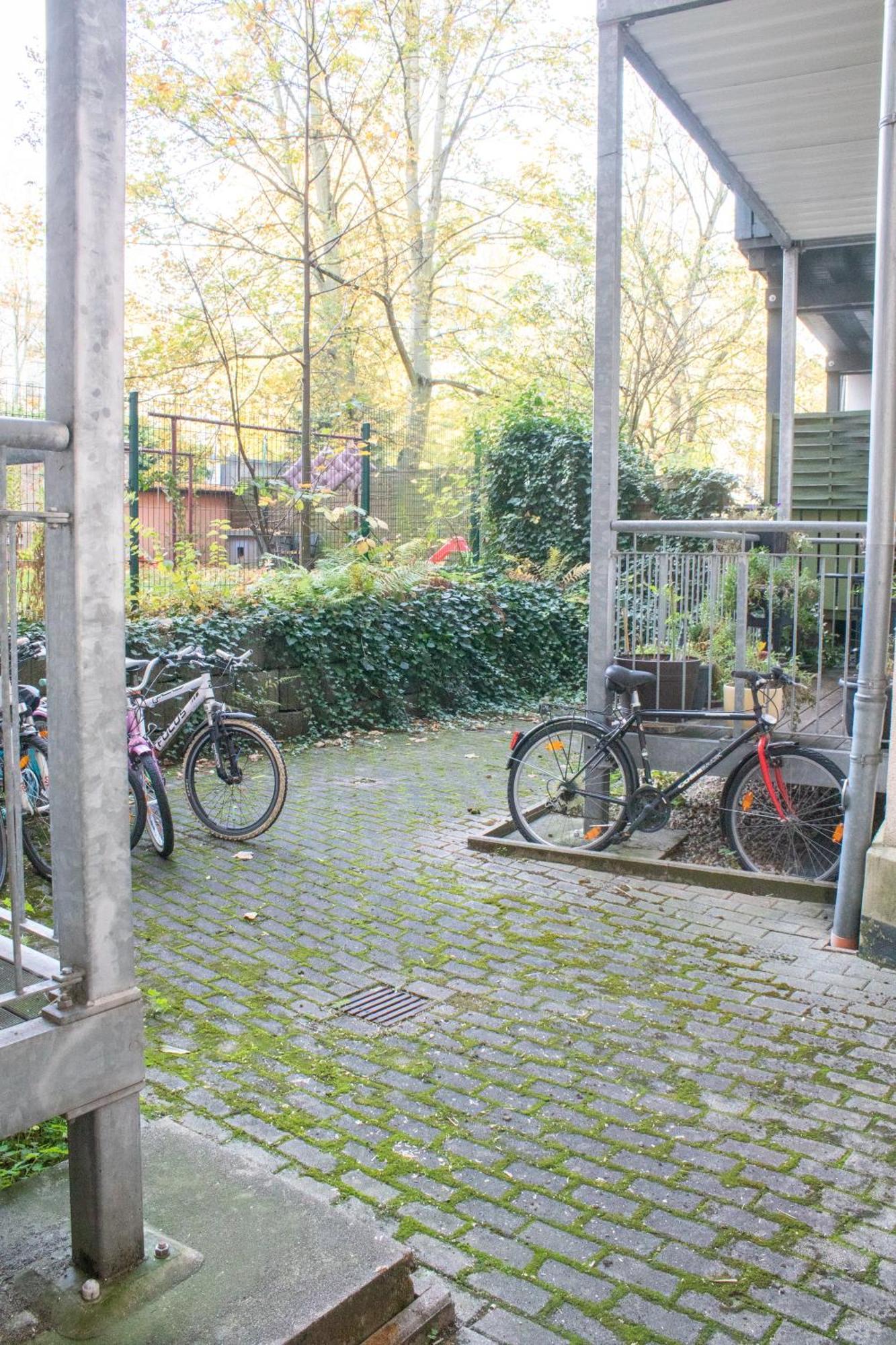 Stadtnatur Apartment Am Kuechwald - Mit Balkon, Streaming-Tv, Badewanne, Arbeitsplatz Chemnitz Eksteriør billede